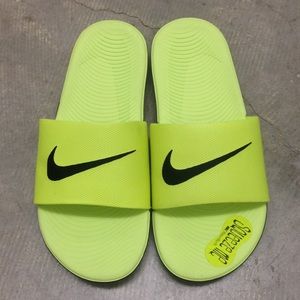 volt nike slides